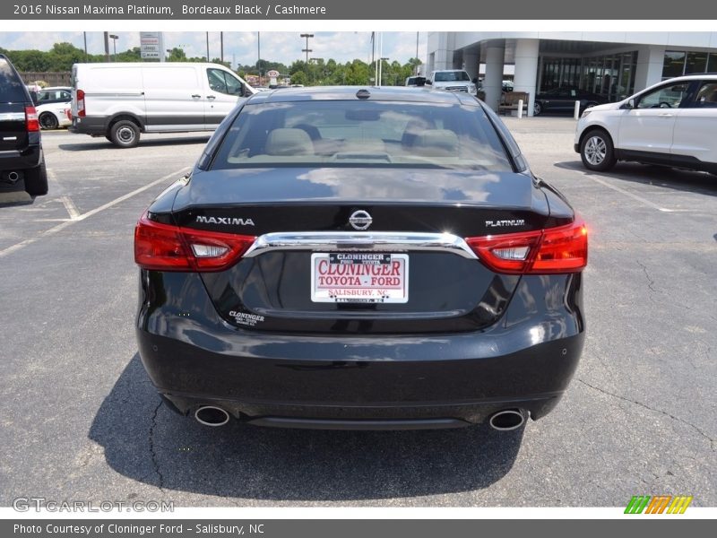 Bordeaux Black / Cashmere 2016 Nissan Maxima Platinum