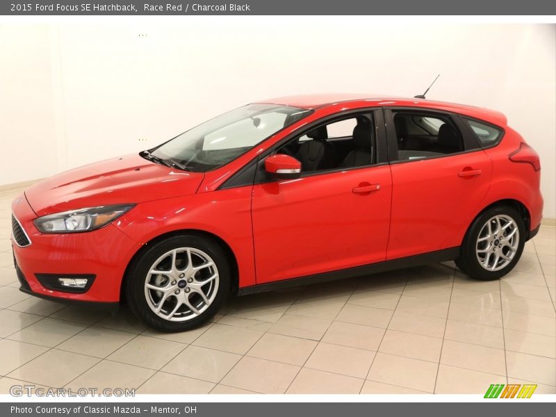 Race Red / Charcoal Black 2015 Ford Focus SE Hatchback