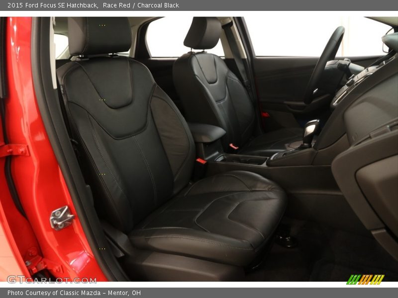 Race Red / Charcoal Black 2015 Ford Focus SE Hatchback