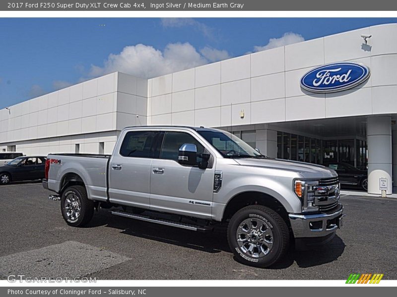 Ingot Silver / Medium Earth Gray 2017 Ford F250 Super Duty XLT Crew Cab 4x4