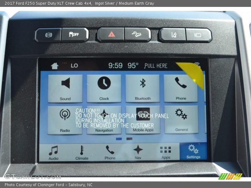Ingot Silver / Medium Earth Gray 2017 Ford F250 Super Duty XLT Crew Cab 4x4