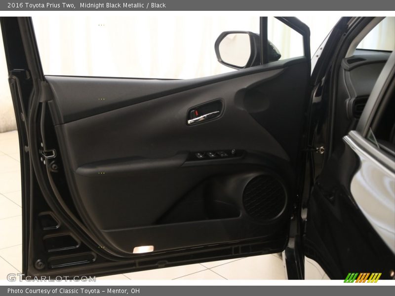 Midnight Black Metallic / Black 2016 Toyota Prius Two