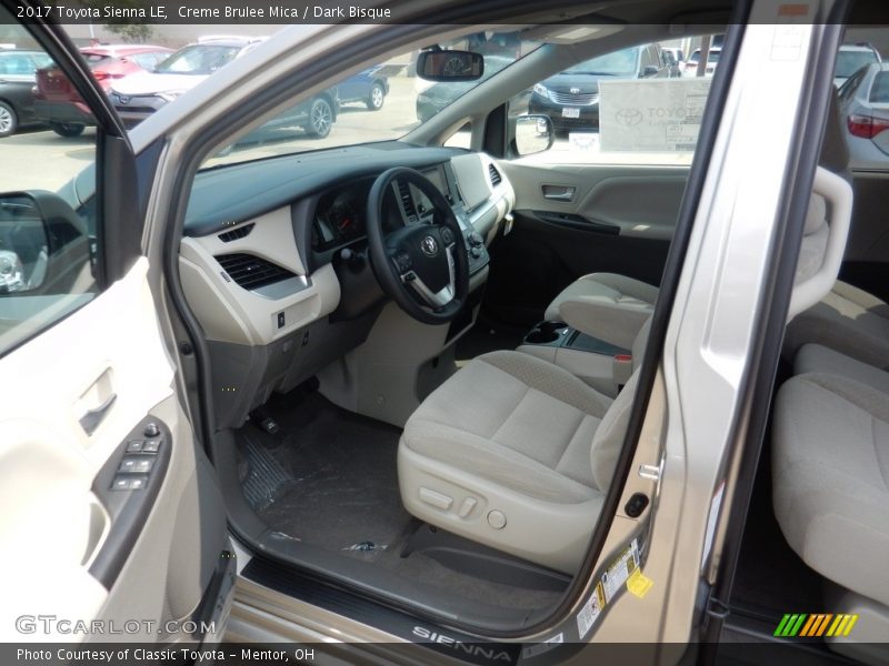 Creme Brulee Mica / Dark Bisque 2017 Toyota Sienna LE