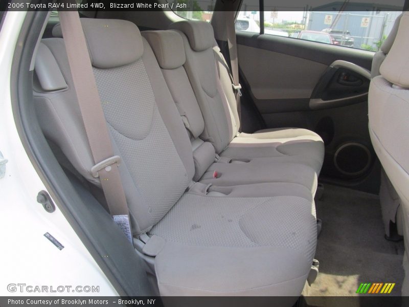Blizzard White Pearl / Ash 2006 Toyota RAV4 Limited 4WD