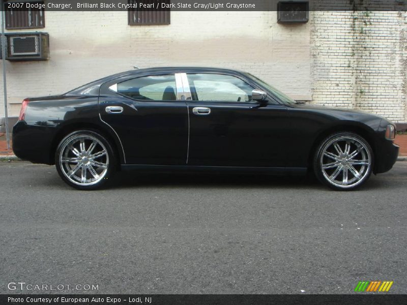 Brilliant Black Crystal Pearl / Dark Slate Gray/Light Graystone 2007 Dodge Charger