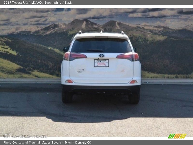 Super White / Black 2017 Toyota RAV4 LE AWD