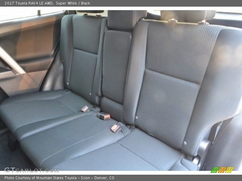 Super White / Black 2017 Toyota RAV4 LE AWD
