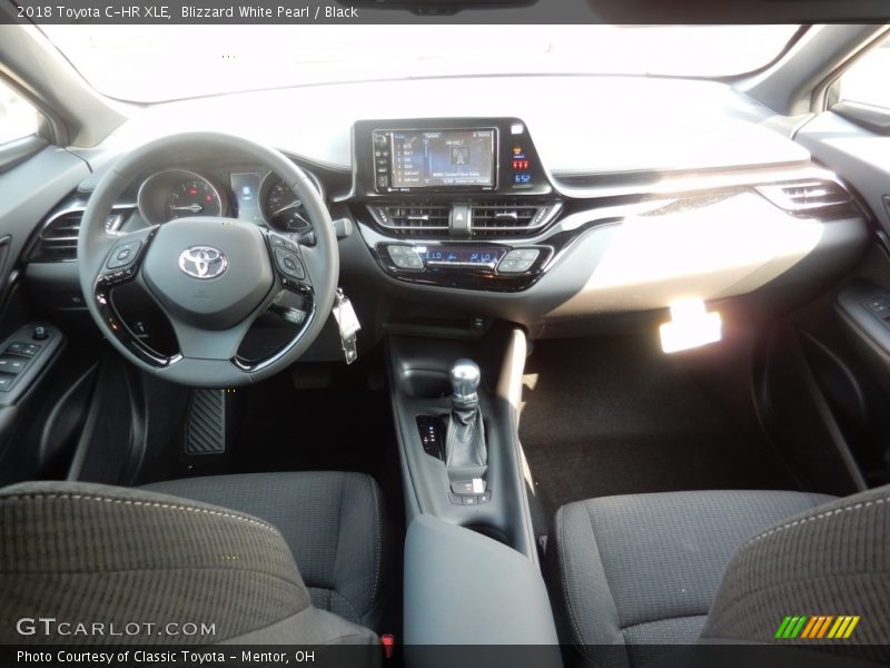 Blizzard White Pearl / Black 2018 Toyota C-HR XLE