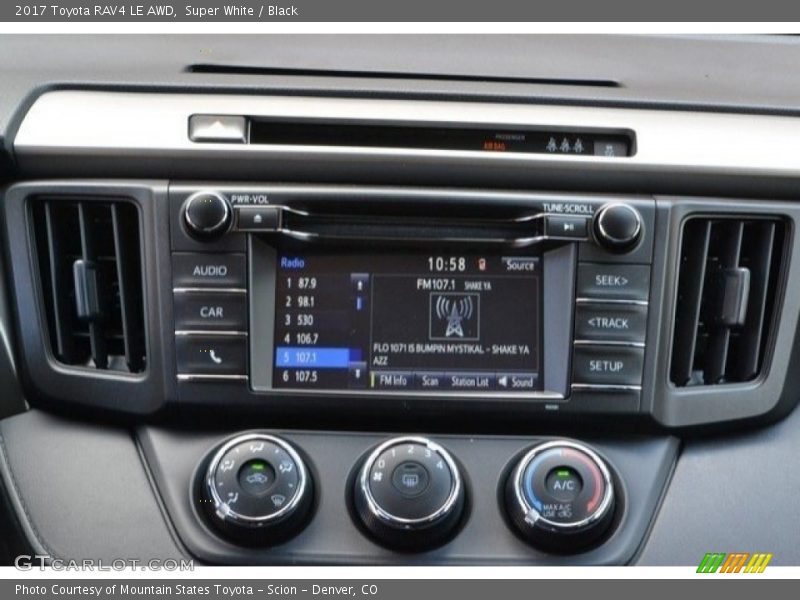 Super White / Black 2017 Toyota RAV4 LE AWD