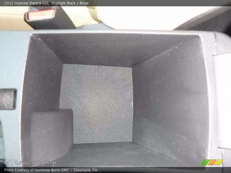 Midnight Black / Beige 2012 Hyundai Elantra GLS