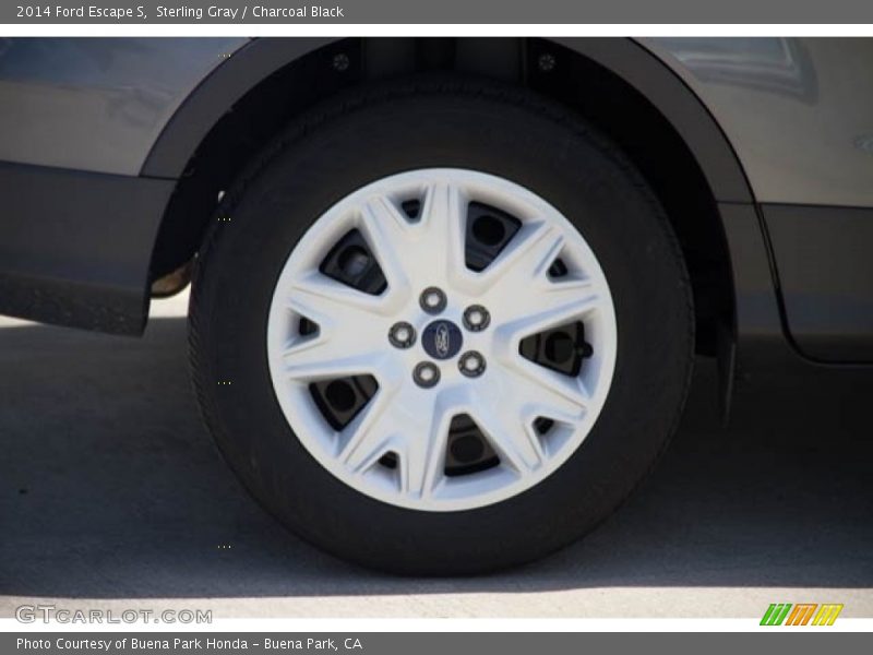 Sterling Gray / Charcoal Black 2014 Ford Escape S