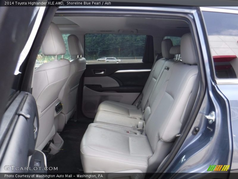 Shoreline Blue Pearl / Ash 2014 Toyota Highlander XLE AWD