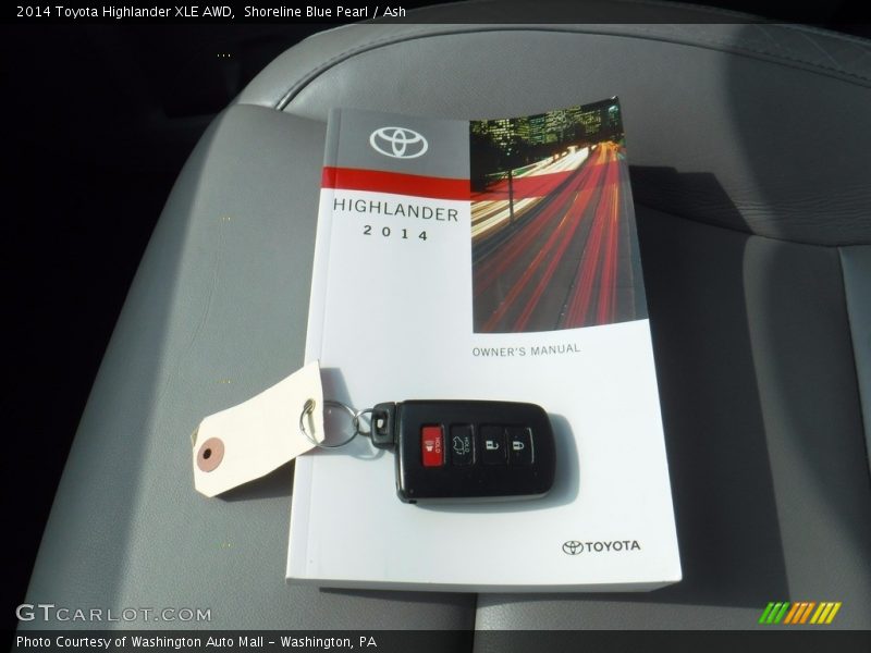 Shoreline Blue Pearl / Ash 2014 Toyota Highlander XLE AWD