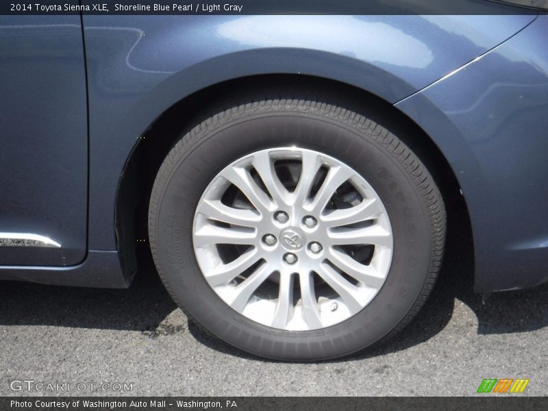 Shoreline Blue Pearl / Light Gray 2014 Toyota Sienna XLE