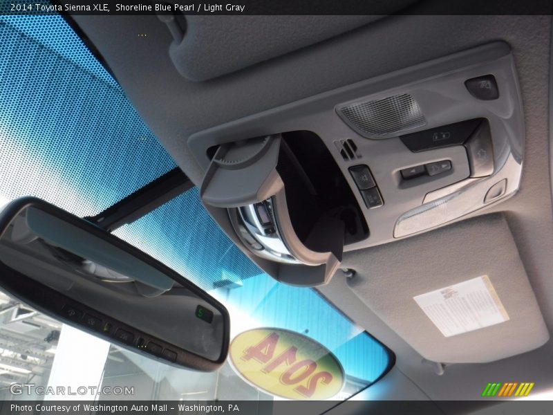 Shoreline Blue Pearl / Light Gray 2014 Toyota Sienna XLE