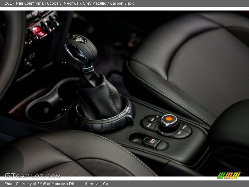 Moonwalk Grey Metallic / Carbon Black 2017 Mini Countryman Cooper