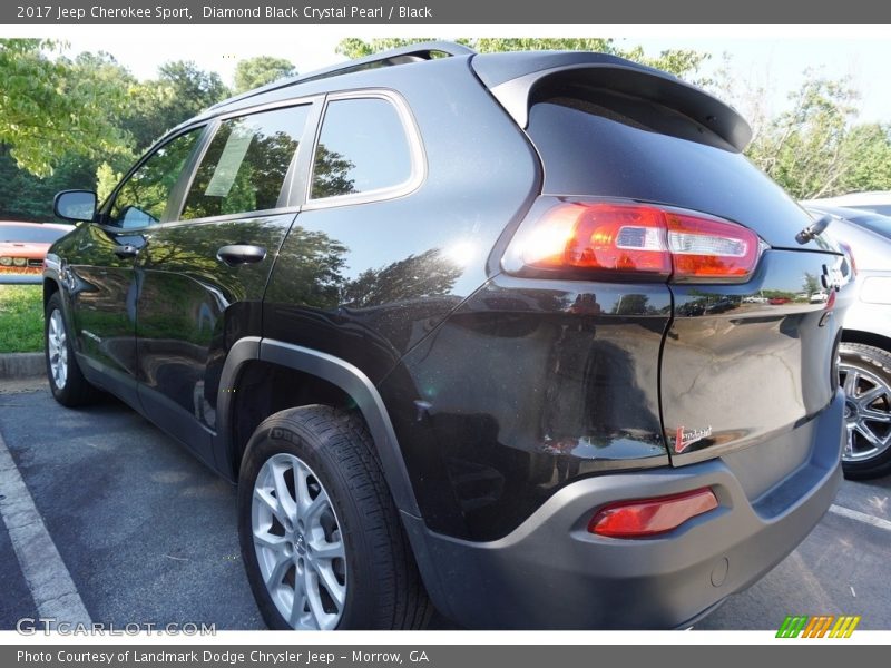 Diamond Black Crystal Pearl / Black 2017 Jeep Cherokee Sport
