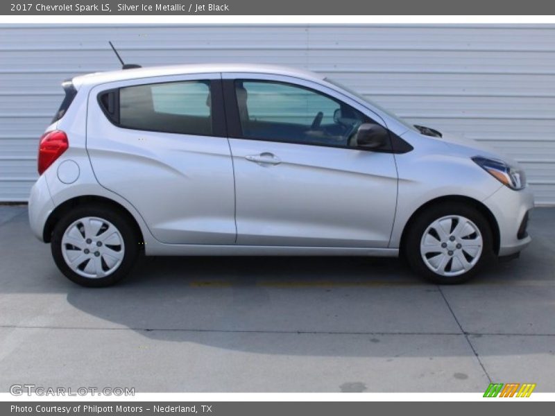 Silver Ice Metallic / Jet Black 2017 Chevrolet Spark LS