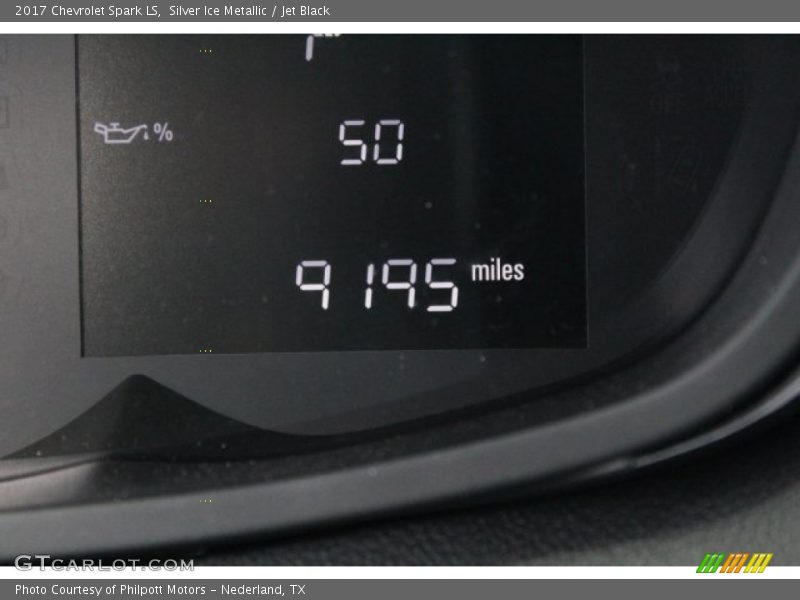 Silver Ice Metallic / Jet Black 2017 Chevrolet Spark LS