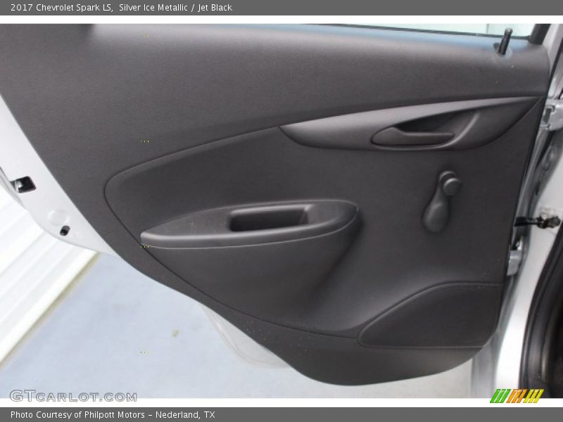 Silver Ice Metallic / Jet Black 2017 Chevrolet Spark LS