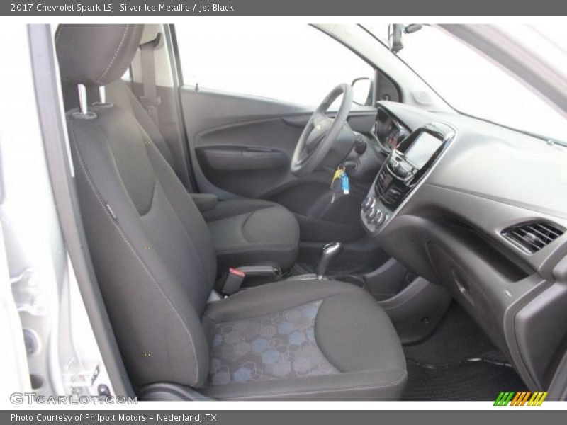 Silver Ice Metallic / Jet Black 2017 Chevrolet Spark LS