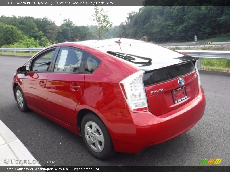 Barcelona Red Metallic / Dark Gray 2010 Toyota Prius Hybrid III