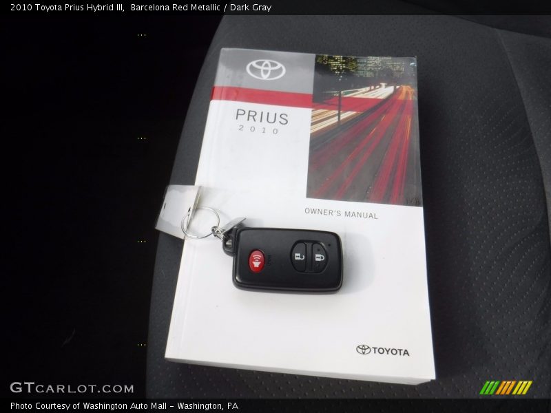 Barcelona Red Metallic / Dark Gray 2010 Toyota Prius Hybrid III