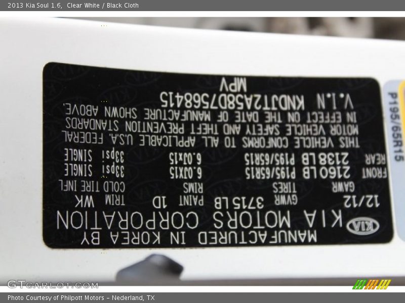 Clear White / Black Cloth 2013 Kia Soul 1.6