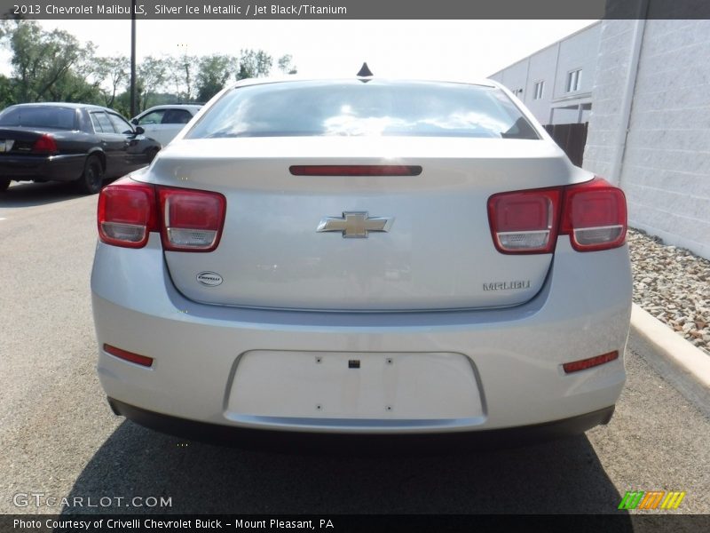Silver Ice Metallic / Jet Black/Titanium 2013 Chevrolet Malibu LS