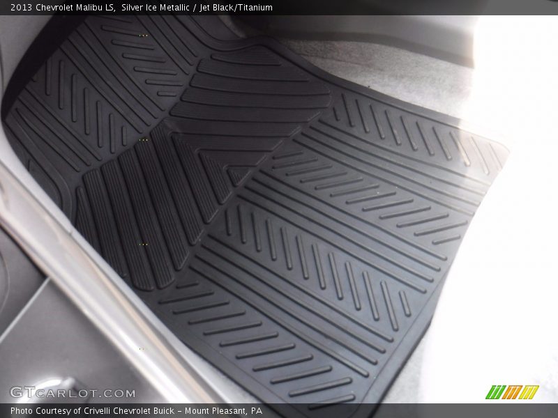 Silver Ice Metallic / Jet Black/Titanium 2013 Chevrolet Malibu LS