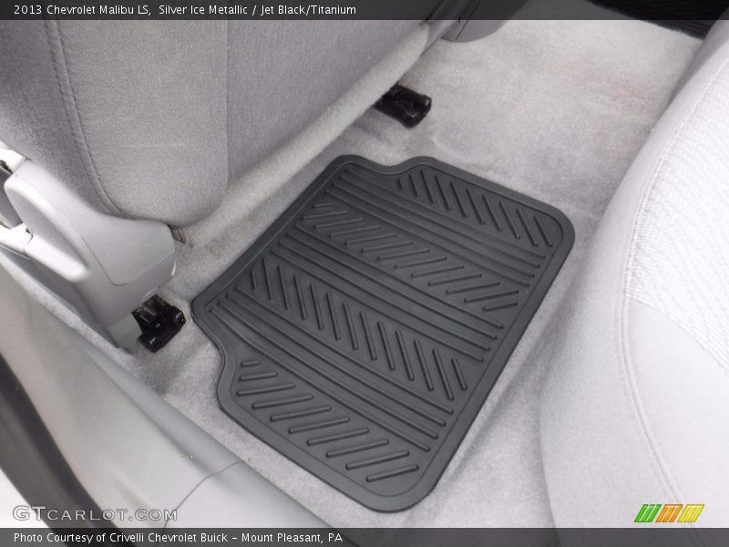 Silver Ice Metallic / Jet Black/Titanium 2013 Chevrolet Malibu LS