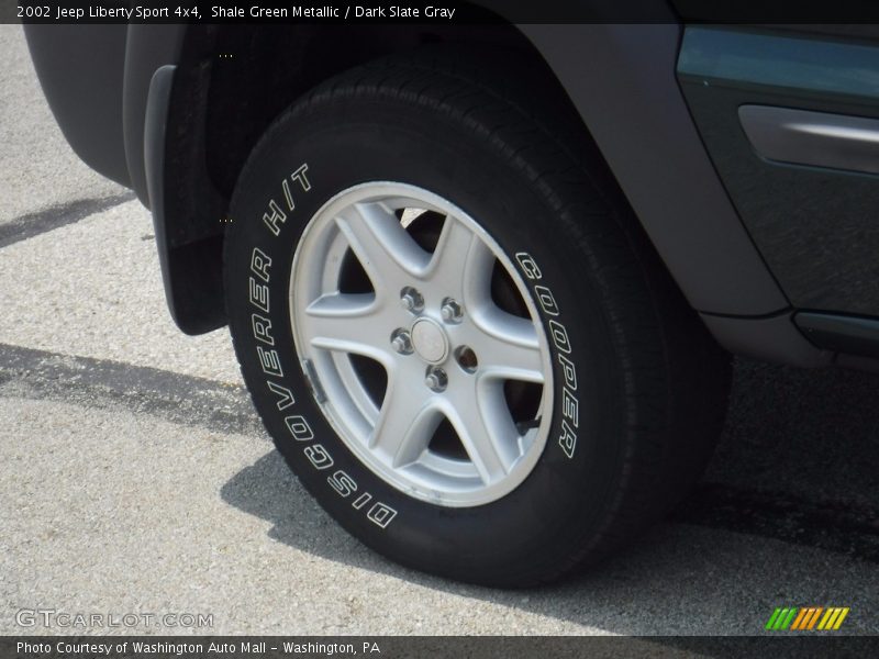 Shale Green Metallic / Dark Slate Gray 2002 Jeep Liberty Sport 4x4
