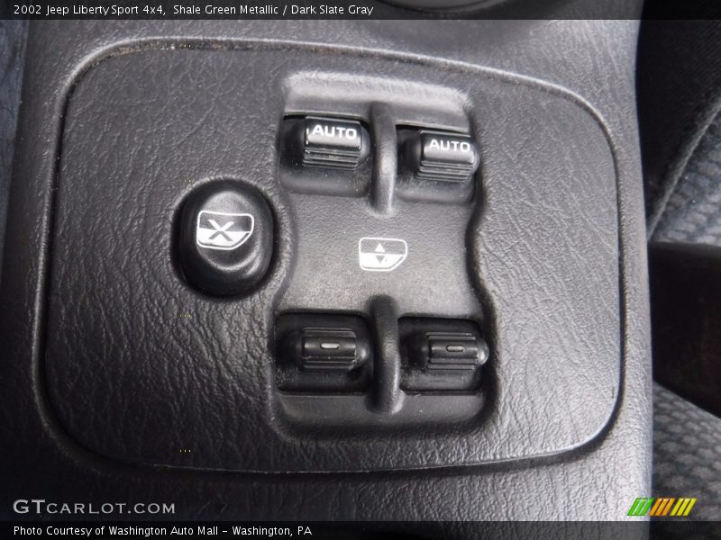 Shale Green Metallic / Dark Slate Gray 2002 Jeep Liberty Sport 4x4