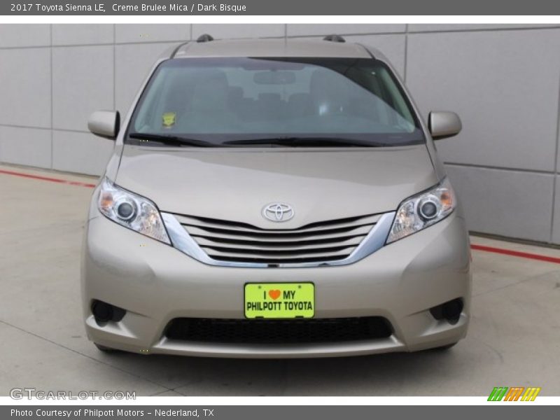 Creme Brulee Mica / Dark Bisque 2017 Toyota Sienna LE