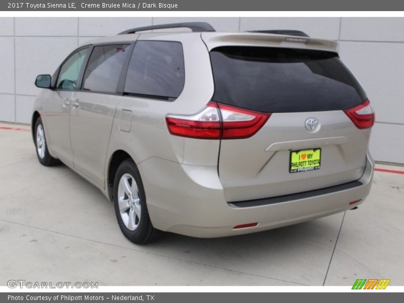 Creme Brulee Mica / Dark Bisque 2017 Toyota Sienna LE