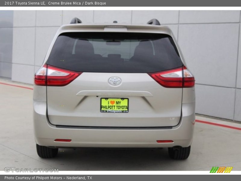 Creme Brulee Mica / Dark Bisque 2017 Toyota Sienna LE