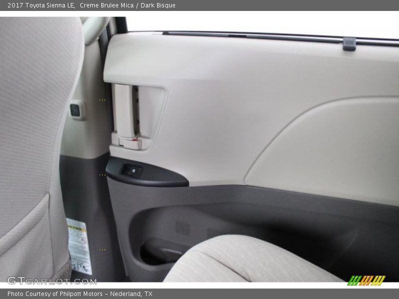 Creme Brulee Mica / Dark Bisque 2017 Toyota Sienna LE