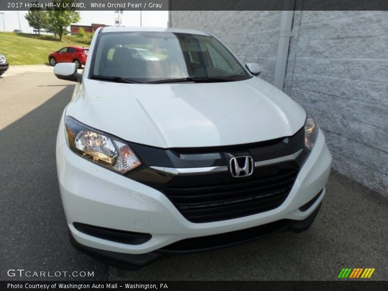 White Orchid Pearl / Gray 2017 Honda HR-V LX AWD