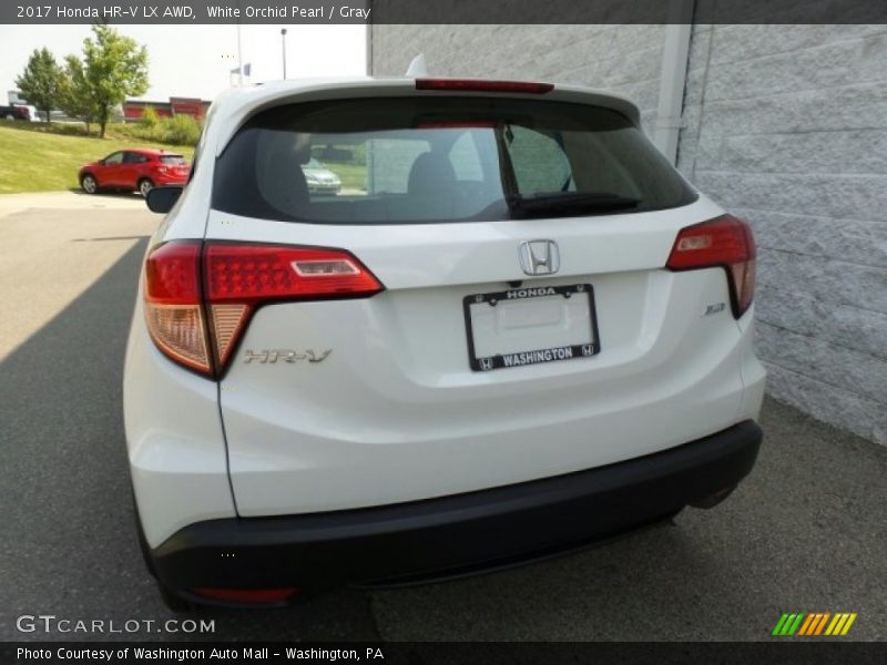White Orchid Pearl / Gray 2017 Honda HR-V LX AWD