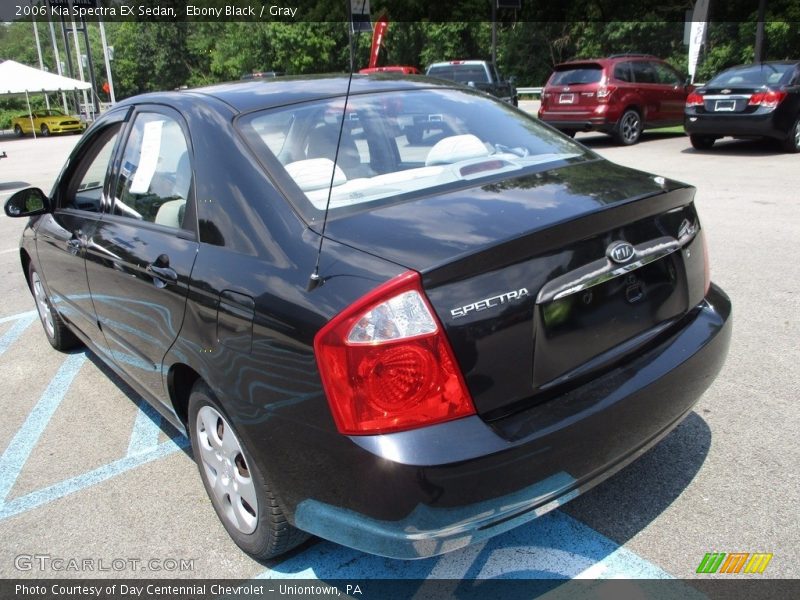 Ebony Black / Gray 2006 Kia Spectra EX Sedan