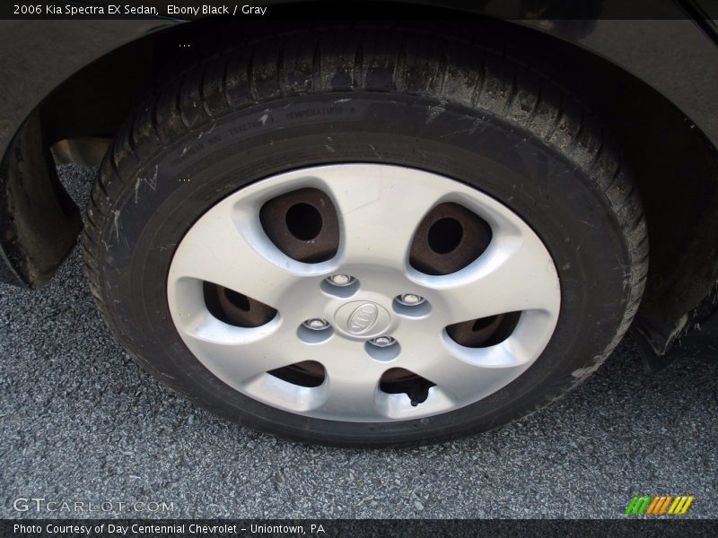 Ebony Black / Gray 2006 Kia Spectra EX Sedan