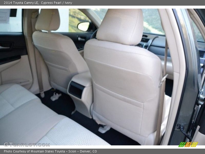 Cypress Pearl / Ivory 2014 Toyota Camry LE