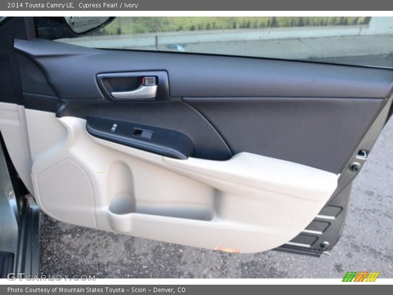 Cypress Pearl / Ivory 2014 Toyota Camry LE