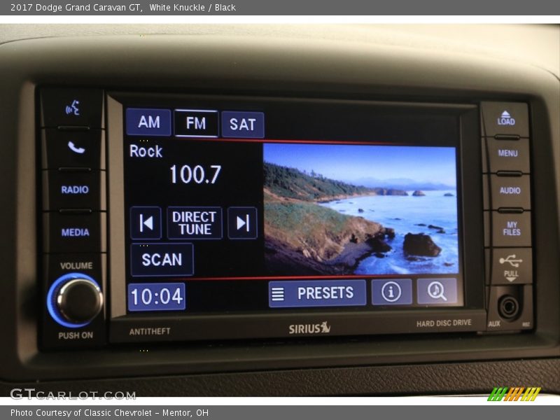 Controls of 2017 Grand Caravan GT