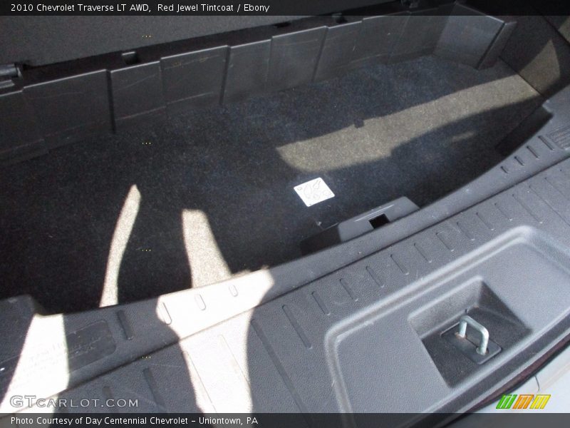 Red Jewel Tintcoat / Ebony 2010 Chevrolet Traverse LT AWD