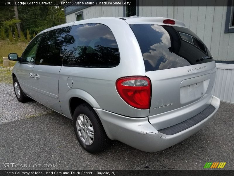 Bright Silver Metallic / Medium Slate Gray 2005 Dodge Grand Caravan SE