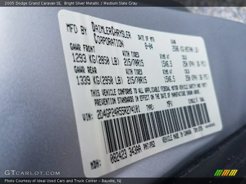 Bright Silver Metallic / Medium Slate Gray 2005 Dodge Grand Caravan SE