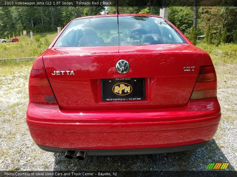 Tornado Red / Black 2003 Volkswagen Jetta GLS 1.8T Sedan