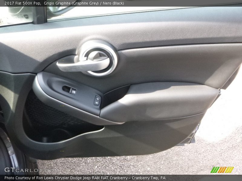 Grigio Graphite (Graphite Grey) / Nero (Black) 2017 Fiat 500X Pop