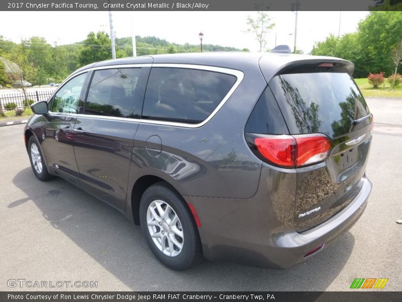 Granite Crystal Metallic / Black/Alloy 2017 Chrysler Pacifica Touring